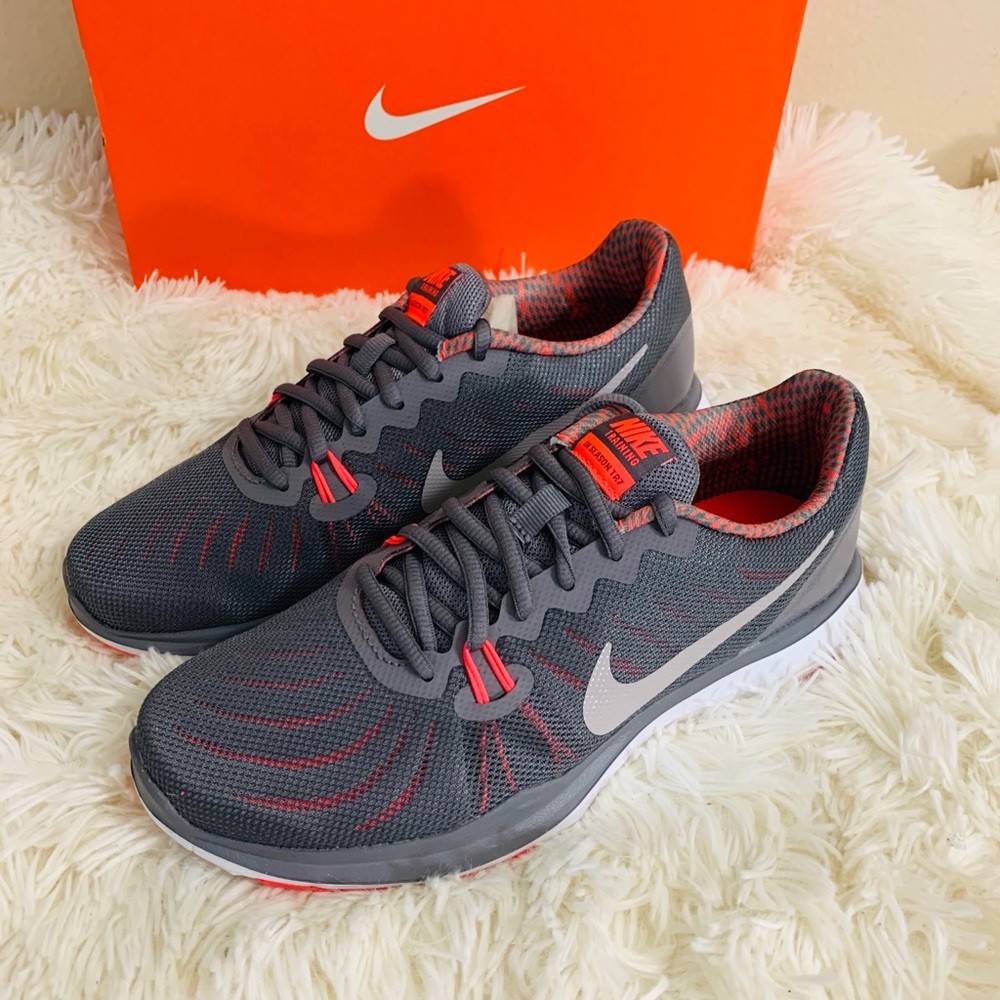 Nike In Season TR - Picture 3 of 7